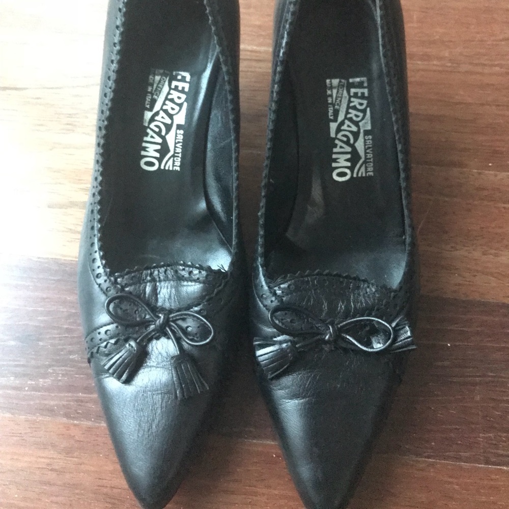 Salvatore Ferragamo size 37.5